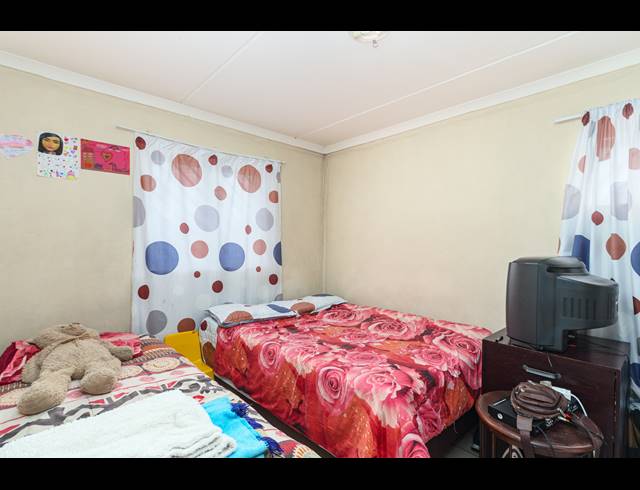 2 BEDROOM APARTMENT FOR SALE IN RUGBY